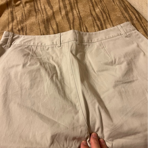 Womens  khaki pants size 16 ! - Picture 2 of 4